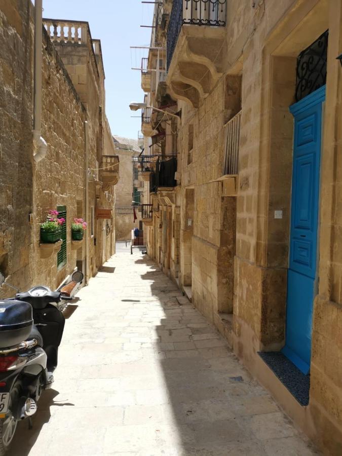 Cozy Loft In The Heart Of فاليتا المظهر الخارجي الصورة